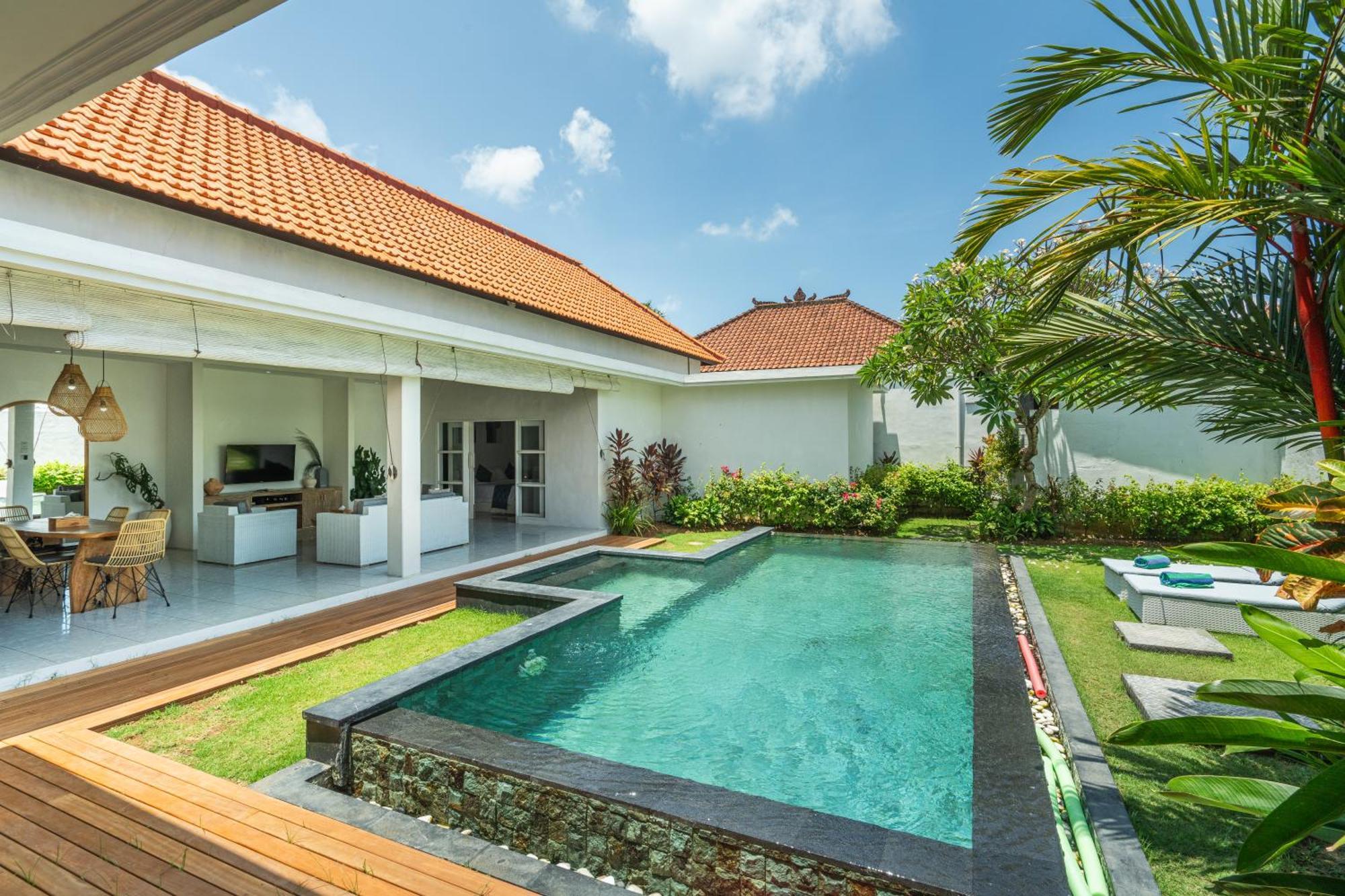 Modern 3 Bedrooms Villa Beach Walking Distance Seminyak  Exterior photo